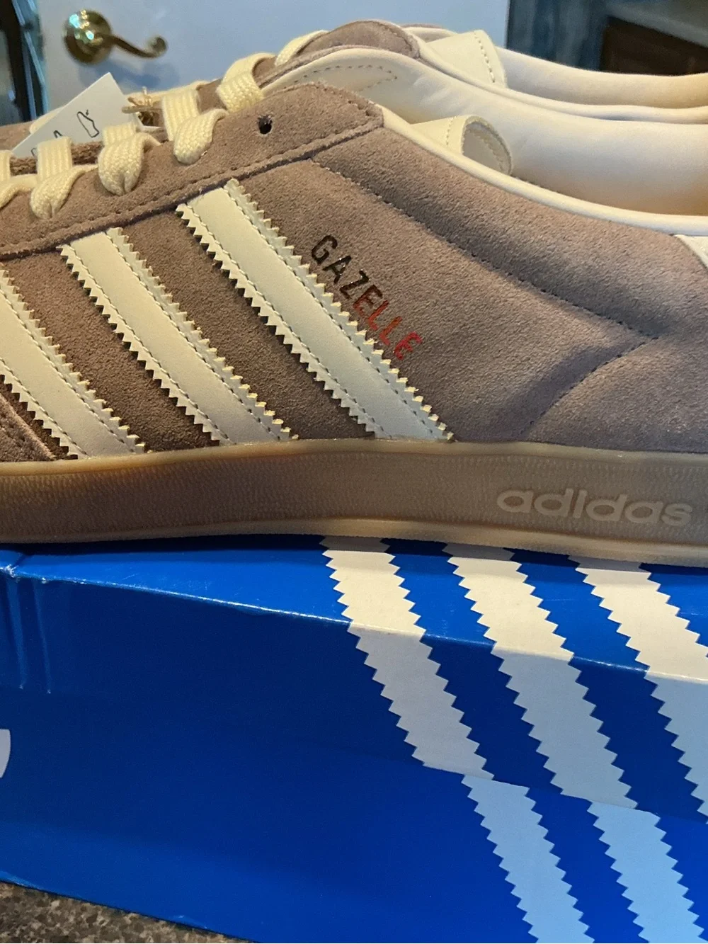 adidas Men’s Gazelle Suede Sneakers - Taupe/Off-White KI2252 style. Size 12.